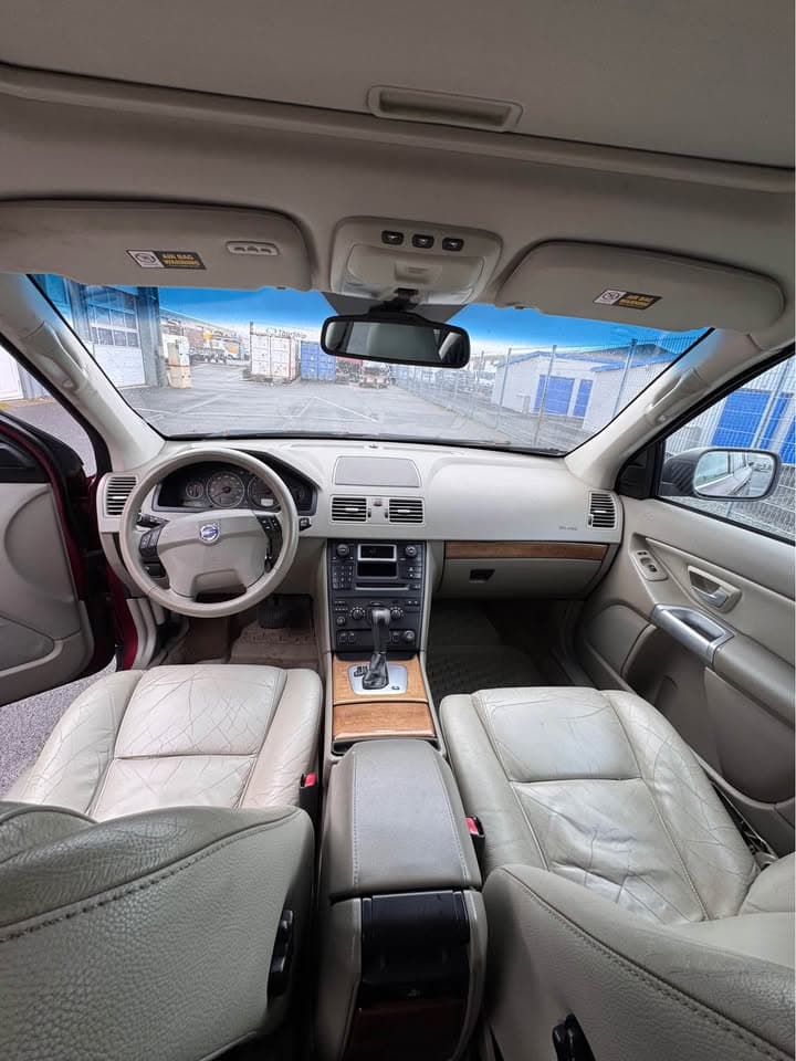 2005 Volvo XC90