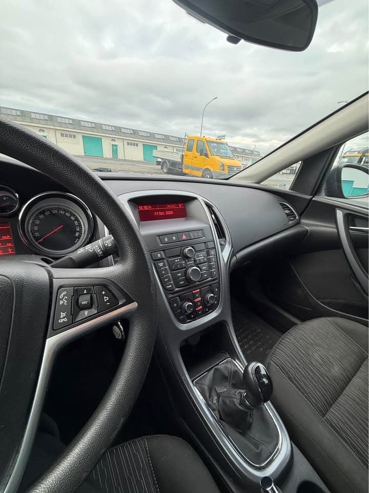2015 Opel Astra