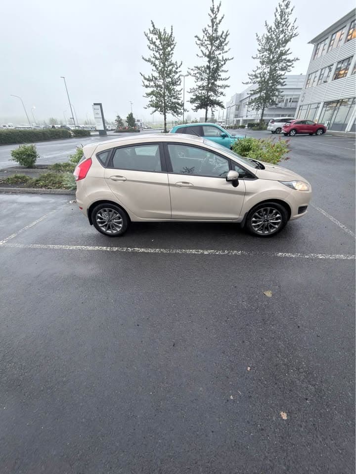 2017 Ford Fiesta