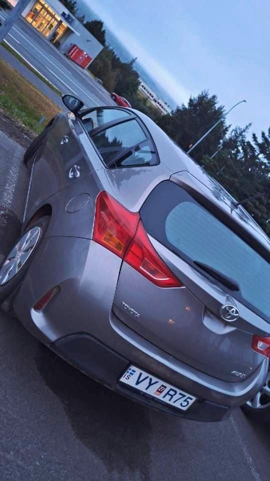 2014 Toyota Auris