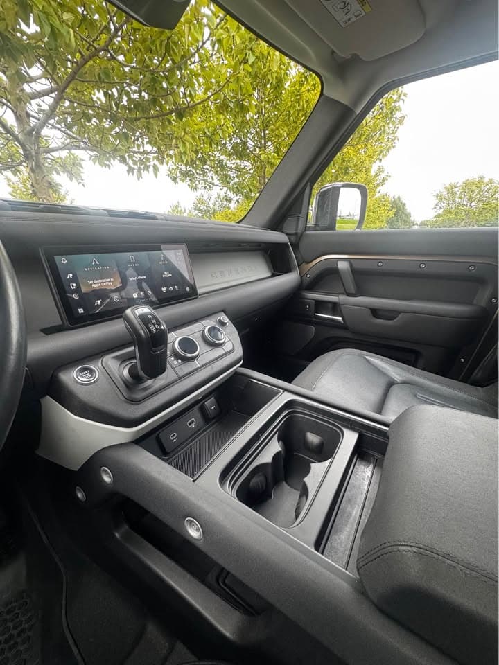 2020 Land Rover Defender 110 D240 S