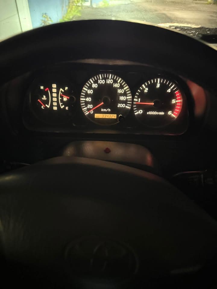 2002 Toyota Land Cruiser
