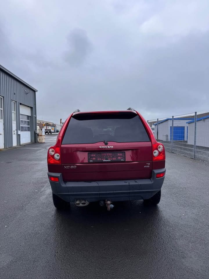 2005 Volvo XC90