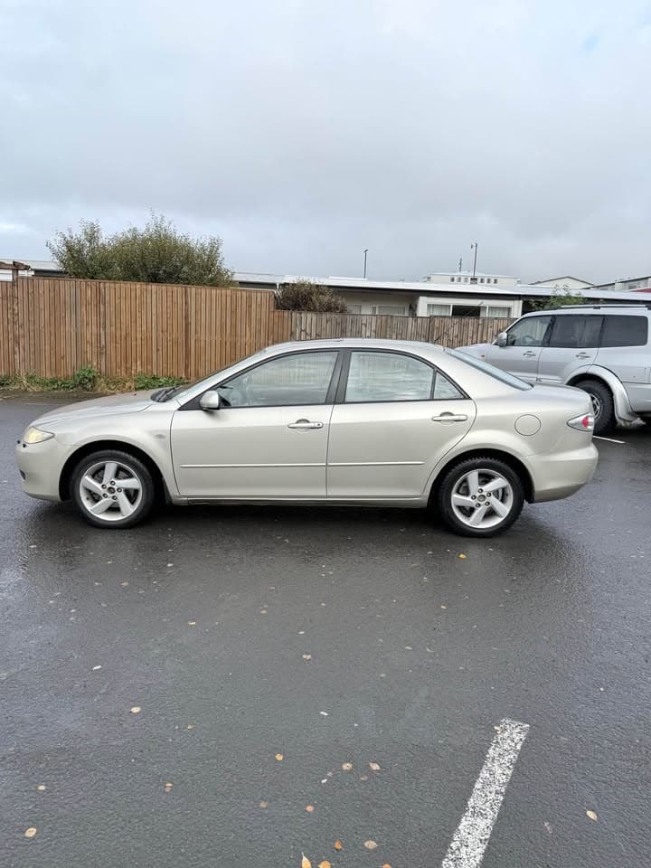 2004 Mazda 6