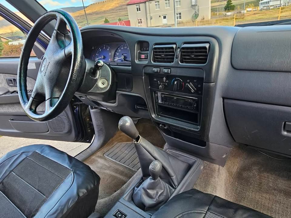 2005 Toyota Hilux