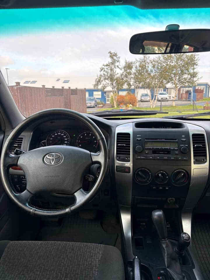 2004 Toyota Land Cruiser 120
