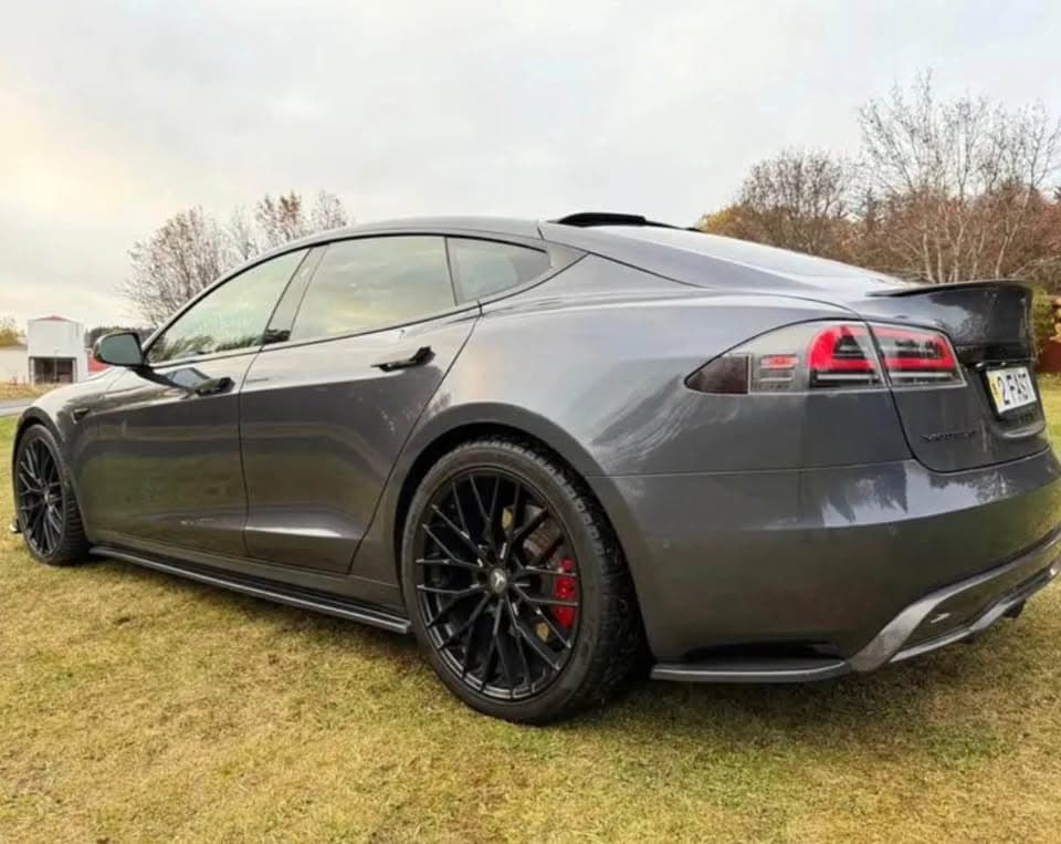 2021 Tesla Model S