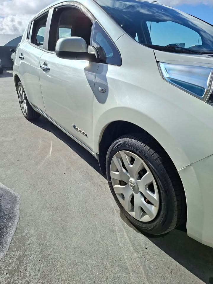 2014 Nissan Leaf