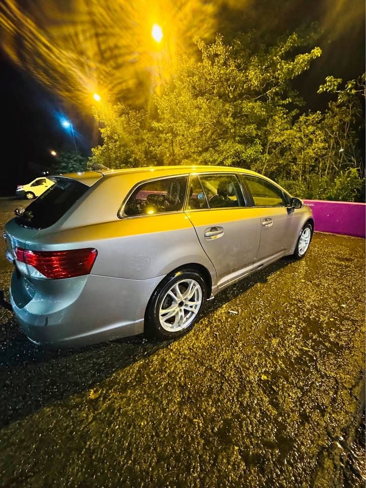2015 Toyota Avensis T27
