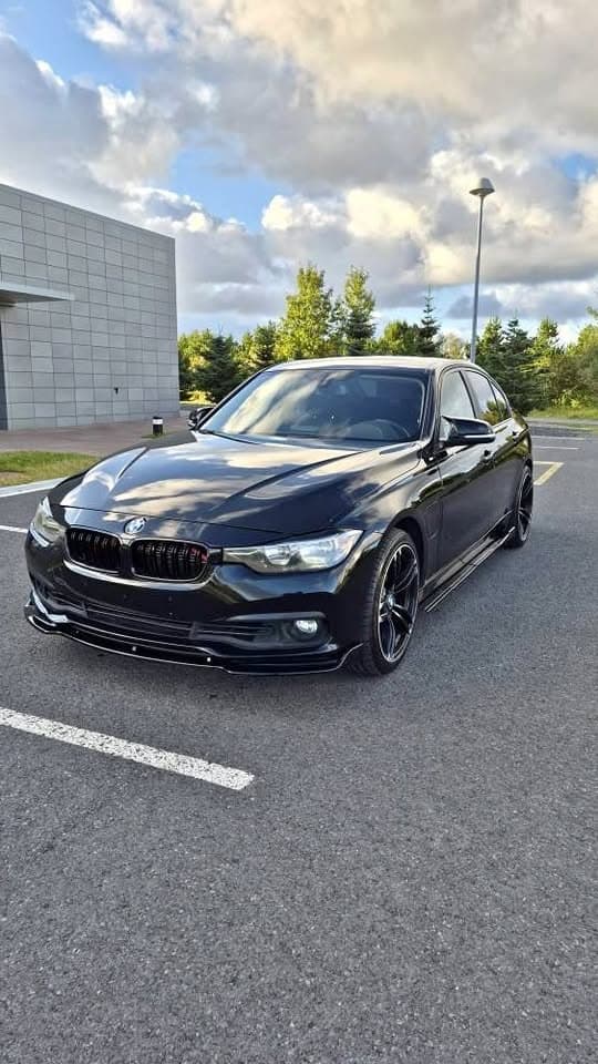 2017 BMW 3 Series 330e