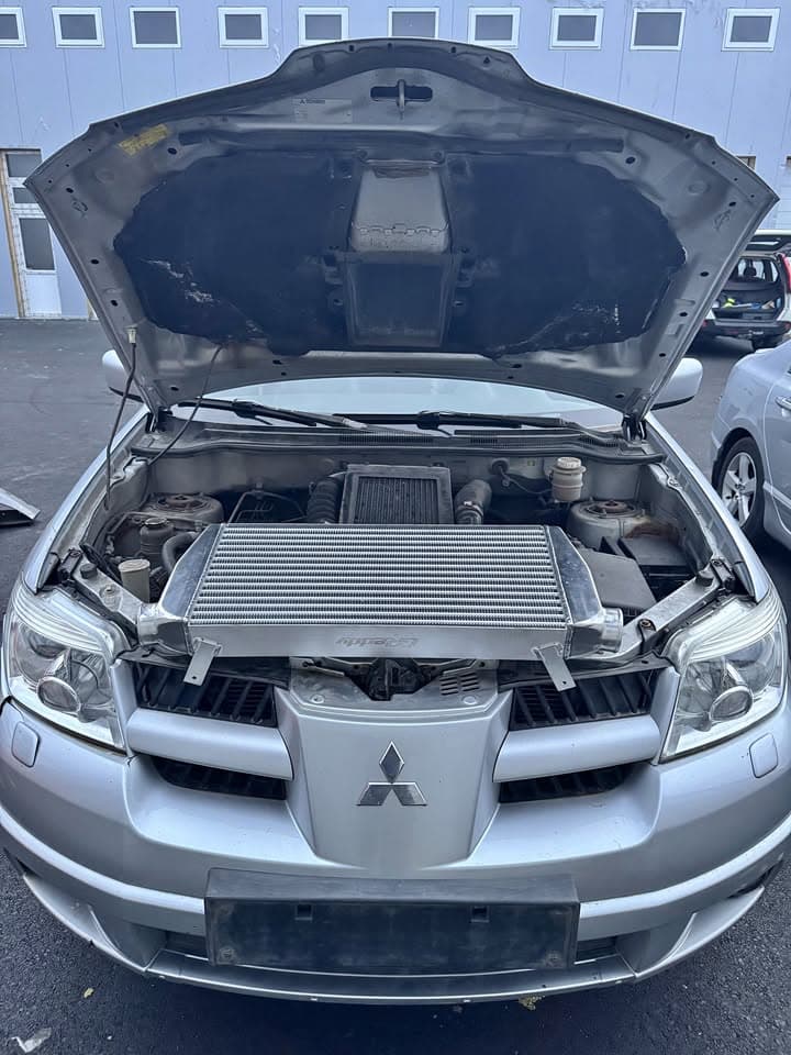2005 Mitsubishi Outlander