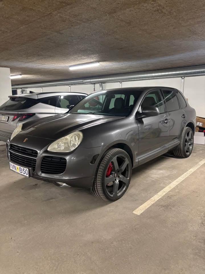 2005 Porsche Cayenne Turbo