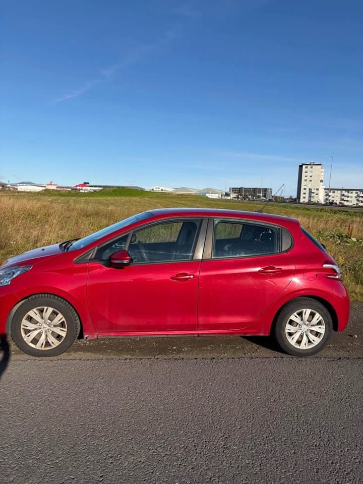 2015 Peugeot 208