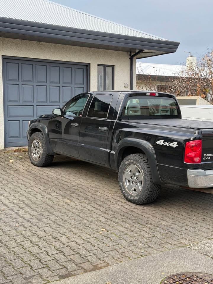 2006 Dodge Dakota