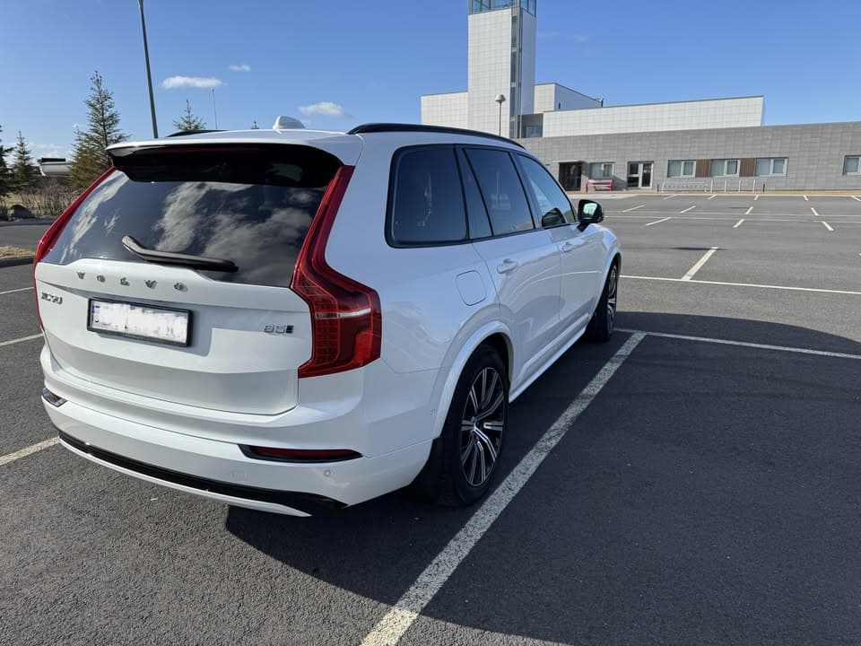 2022 Volvo XC90