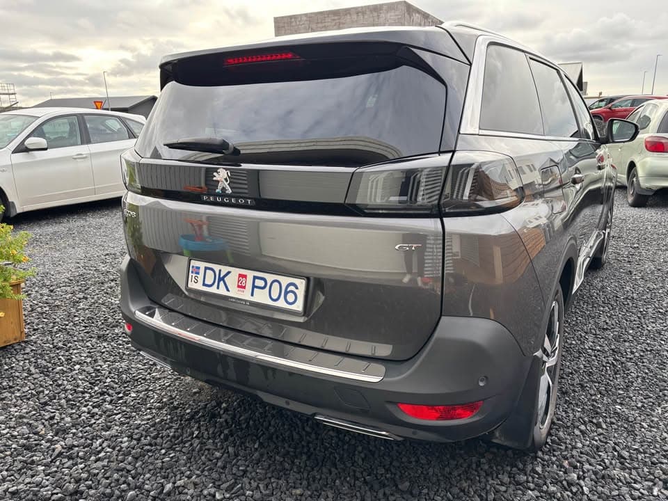 2022 Peugeot 5008 GT