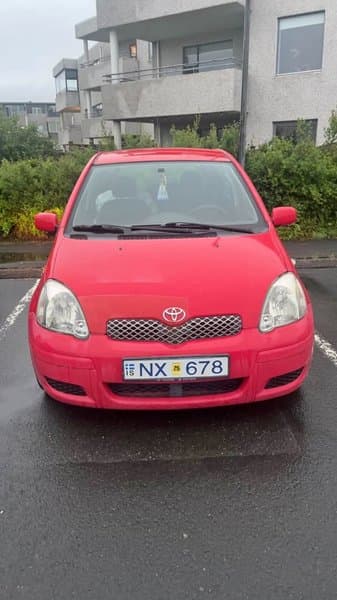2004 Toyota Yaris