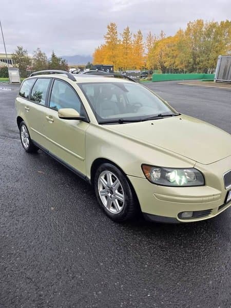 2005 Volvo V50