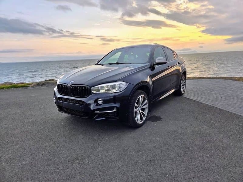 2015 BMW X6 M50d