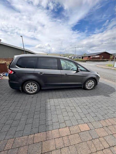 2016 Ford Galaxy