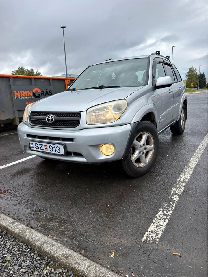 2005 Toyota RAV4