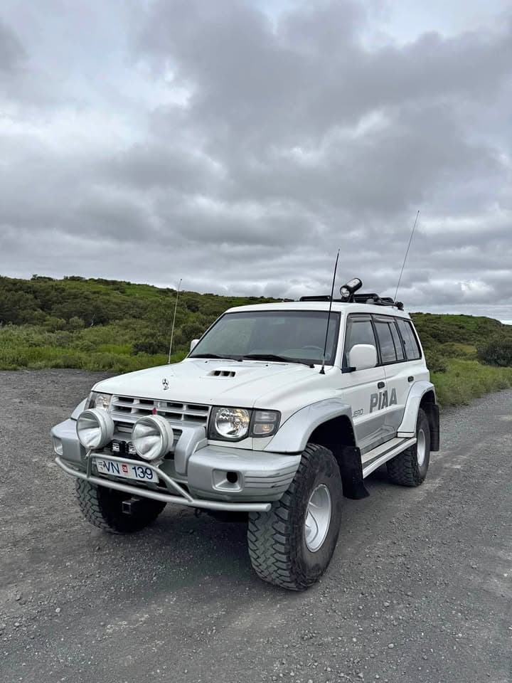 1998 Mitsubishi Pajero