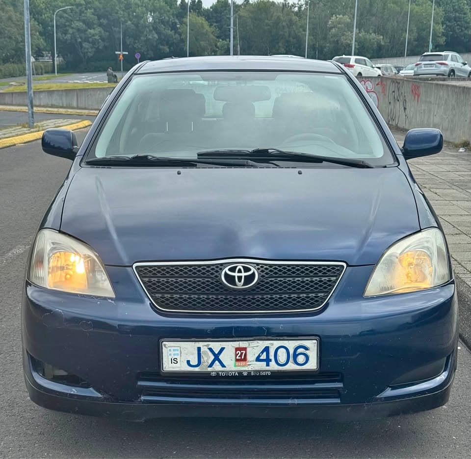 2004 Toyota Corolla