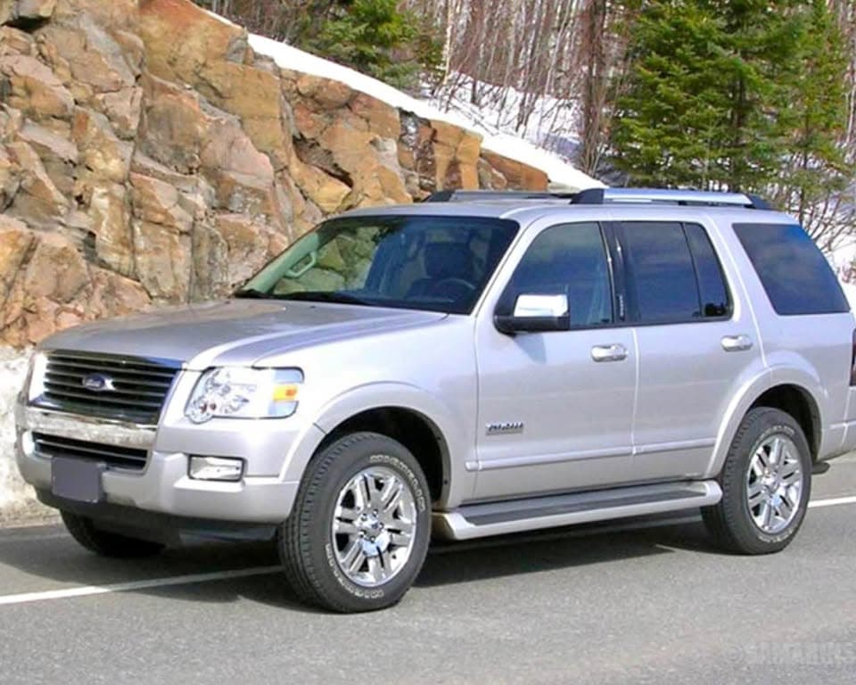 2005 Ford Explorer