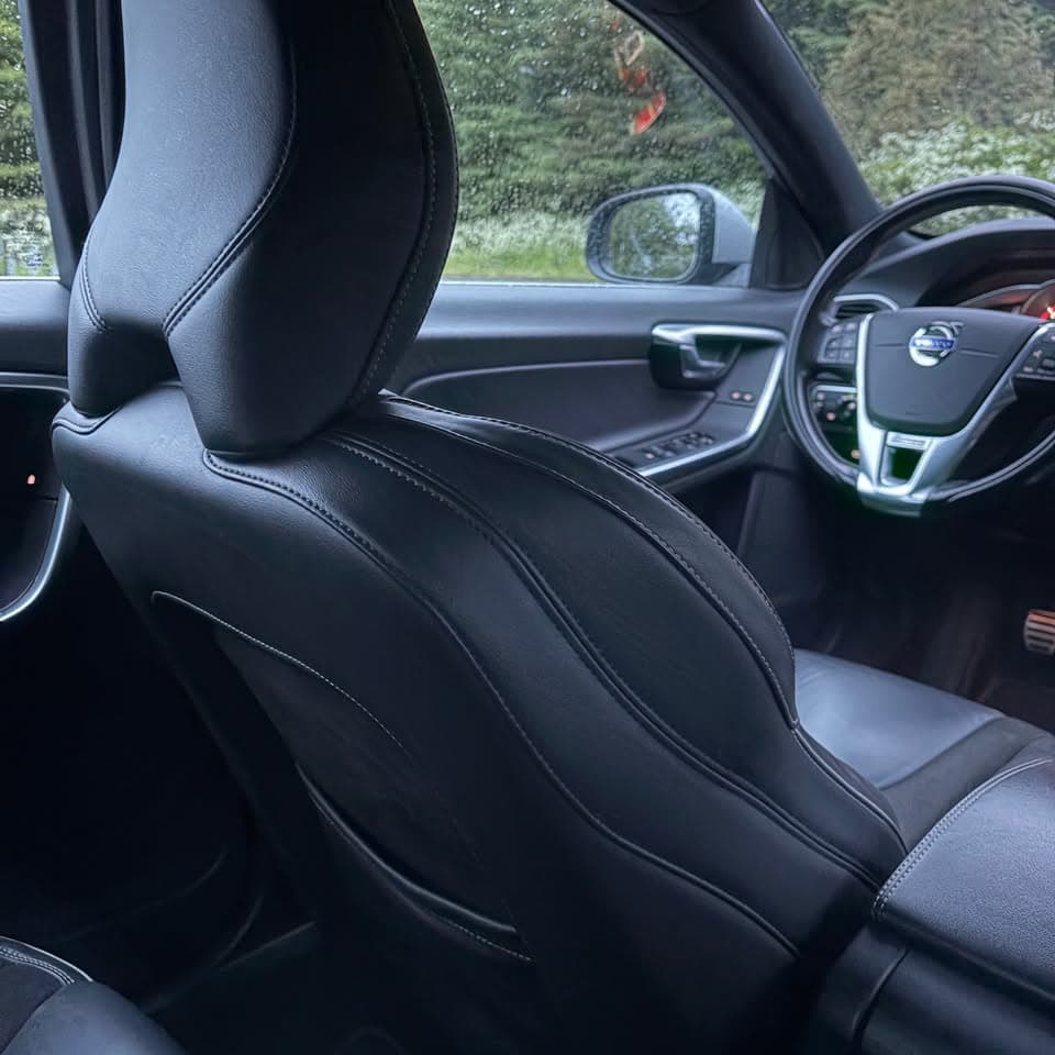 2015 Volvo S60 R-Design