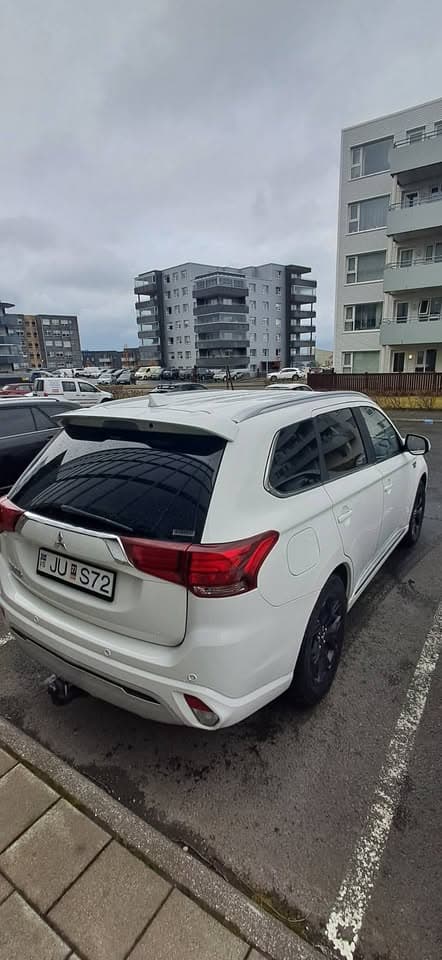 2021 Mitsubishi Outlander PHEV