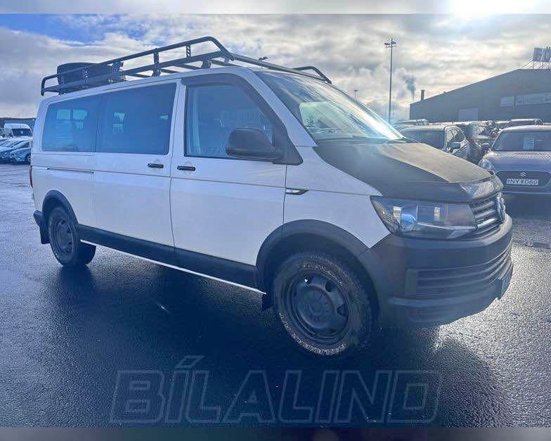 2017 Volkswagen Caravelle