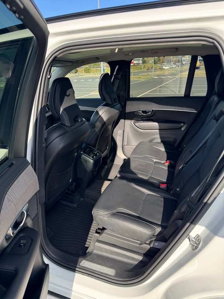 2022 Volvo XC90