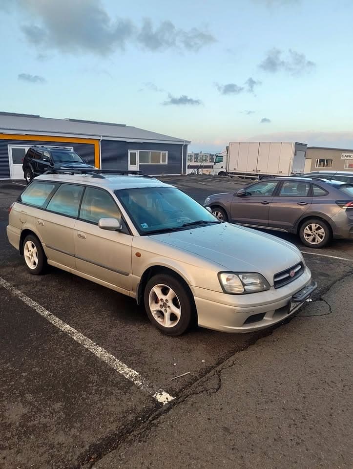 2000 Subaru Legacy