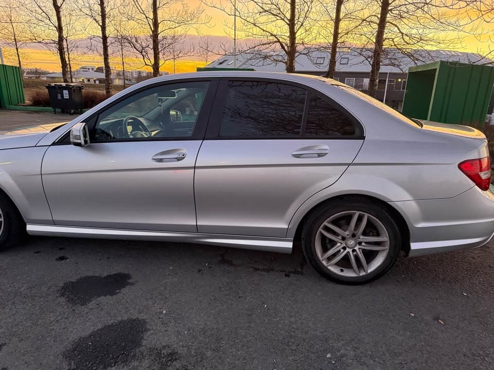 2013 Mercedes-Benz C-Class 200