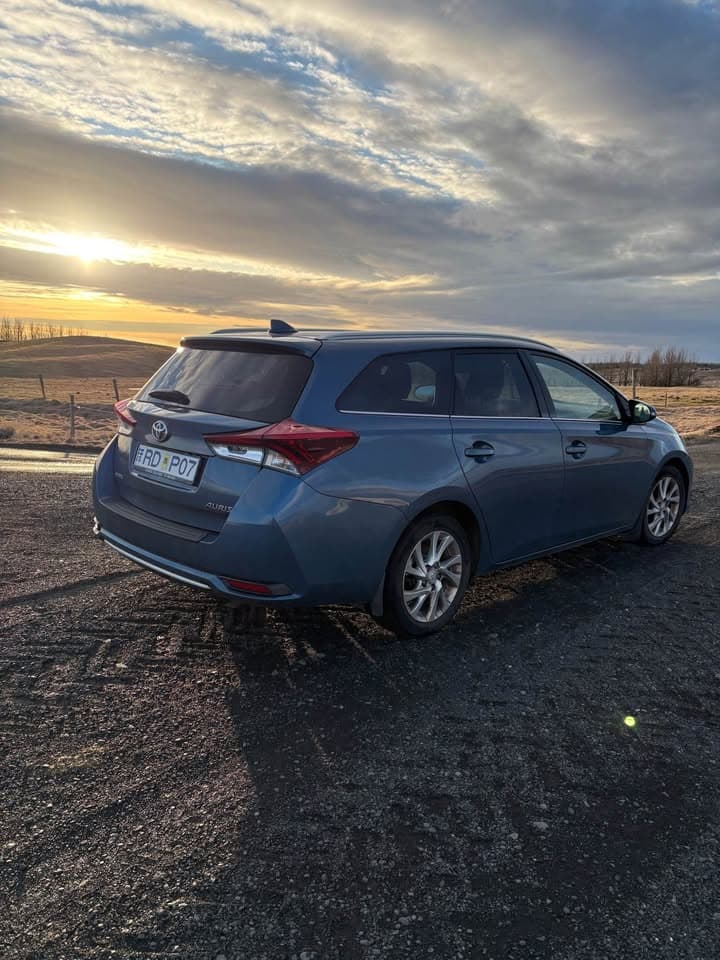 2015 Toyota Auris