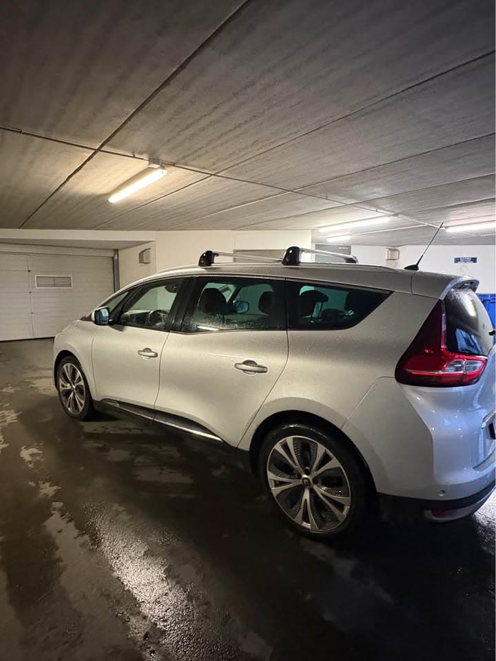 2017 Renault Scenic