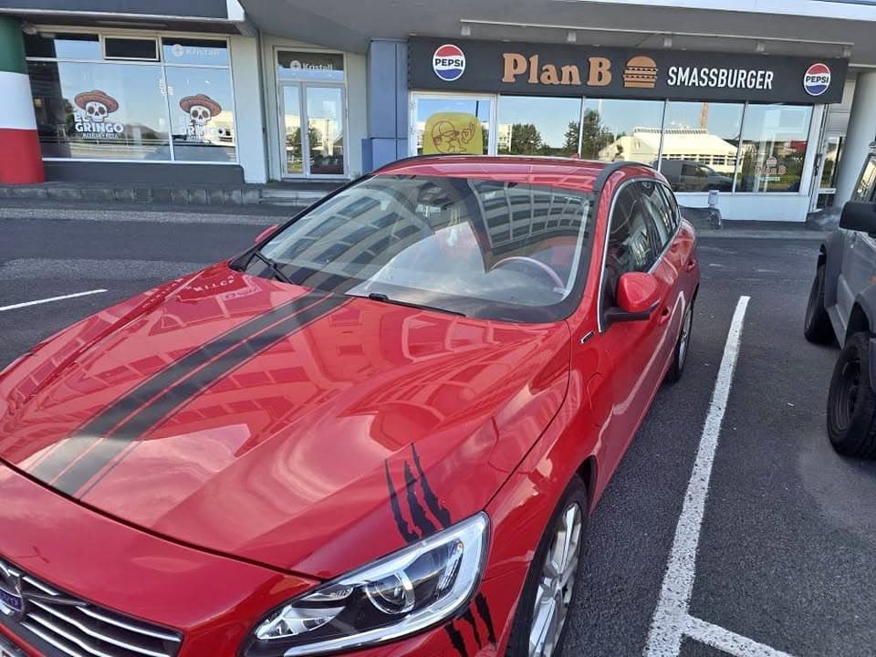 2018 Volvo V60