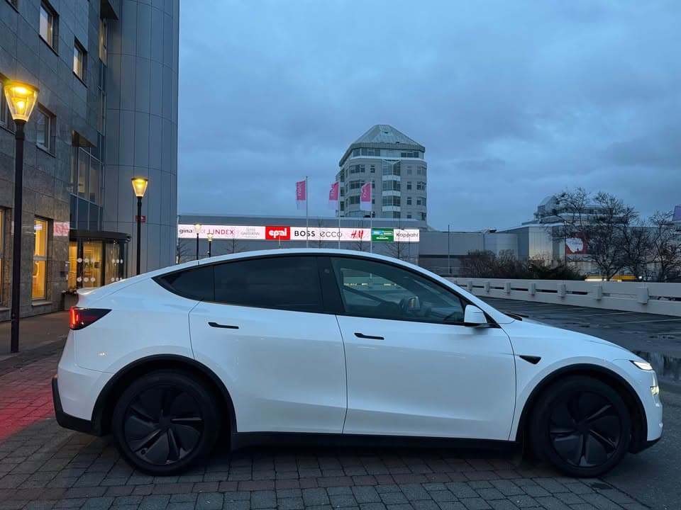 2026 Tesla Model Y