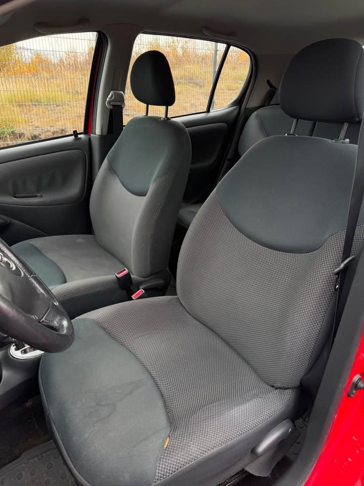 2003 Toyota Yaris