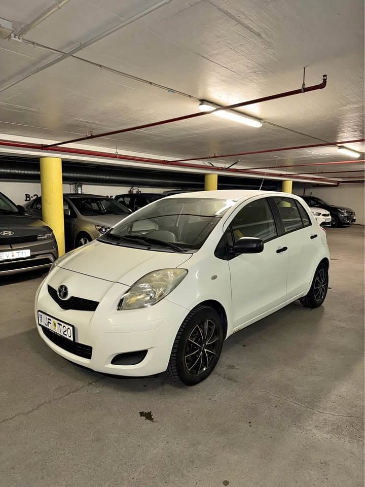2011 Toyota Yaris