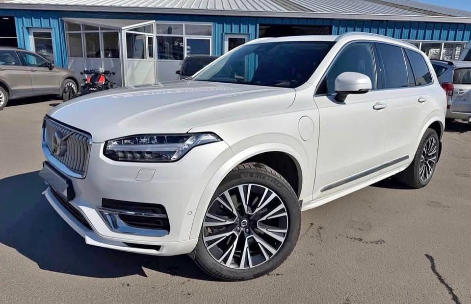 2023 Volvo XC90