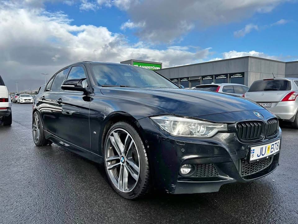 2018 BMW 330e