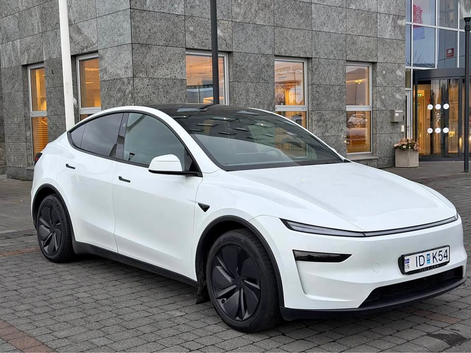 2026 Tesla Model Y