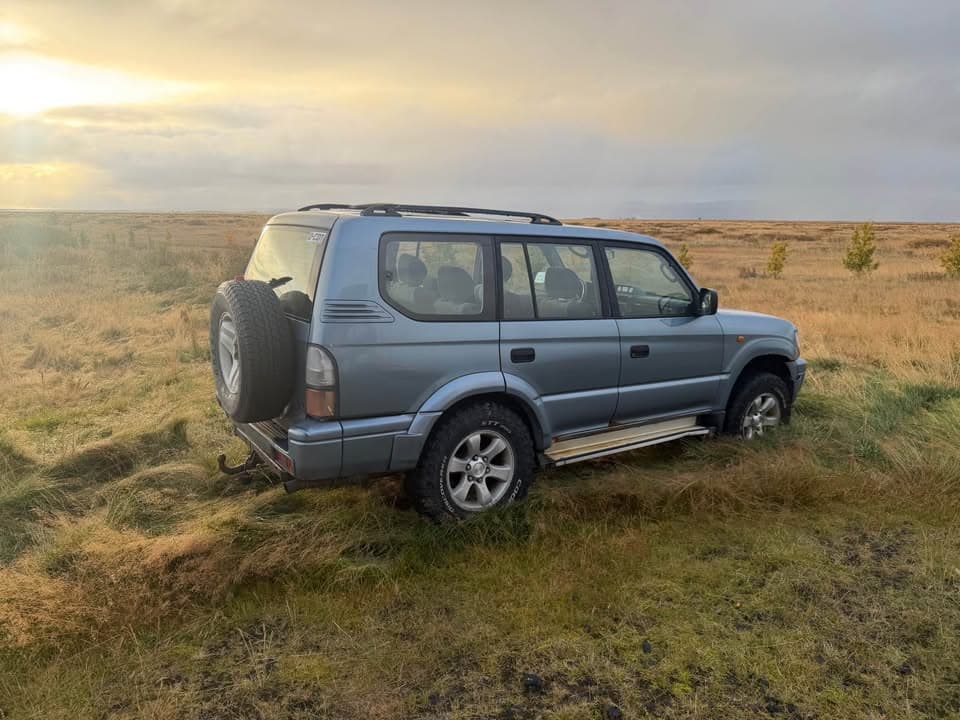 2000 Toyota Land Cruiser 90