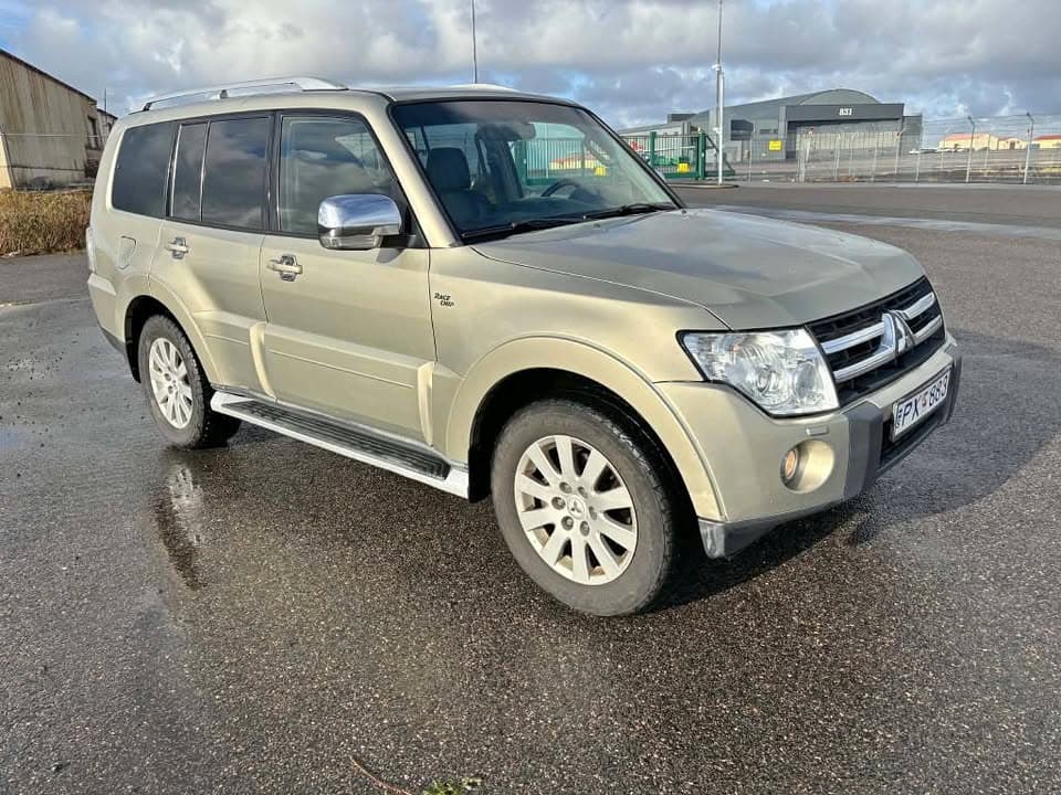 2007 Mitsubishi Pajero