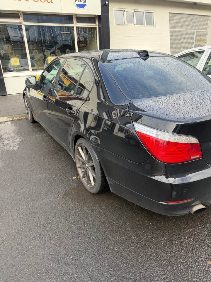 2009 BMW E60 520d