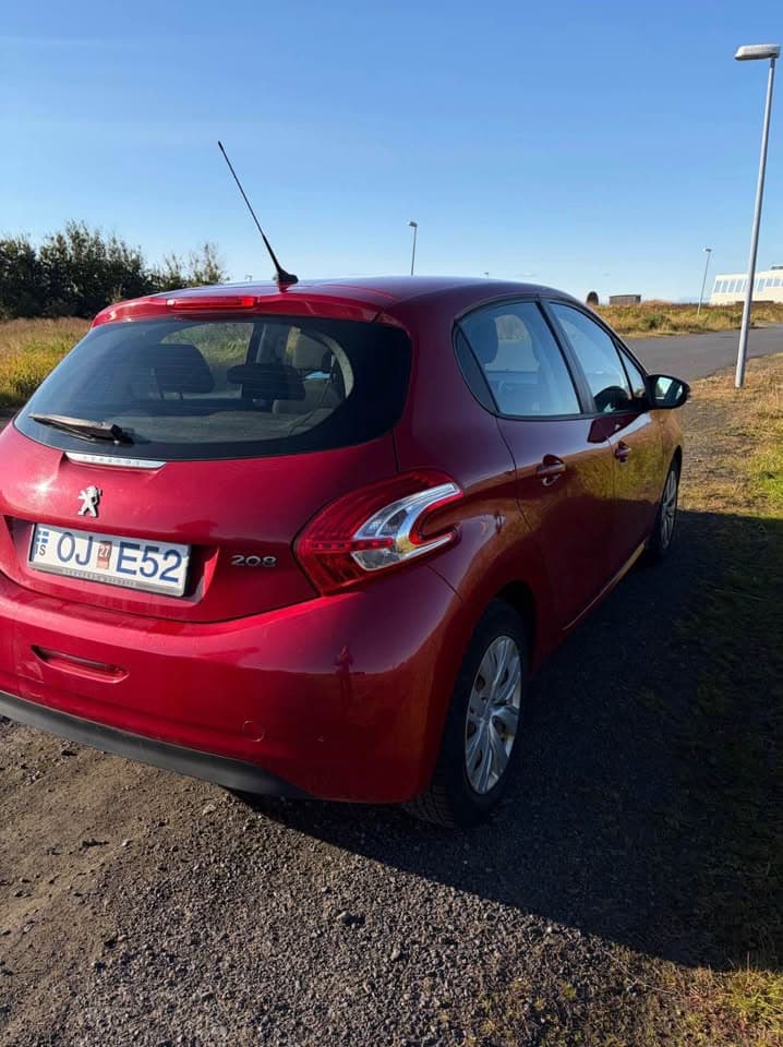 2015 Peugeot 208