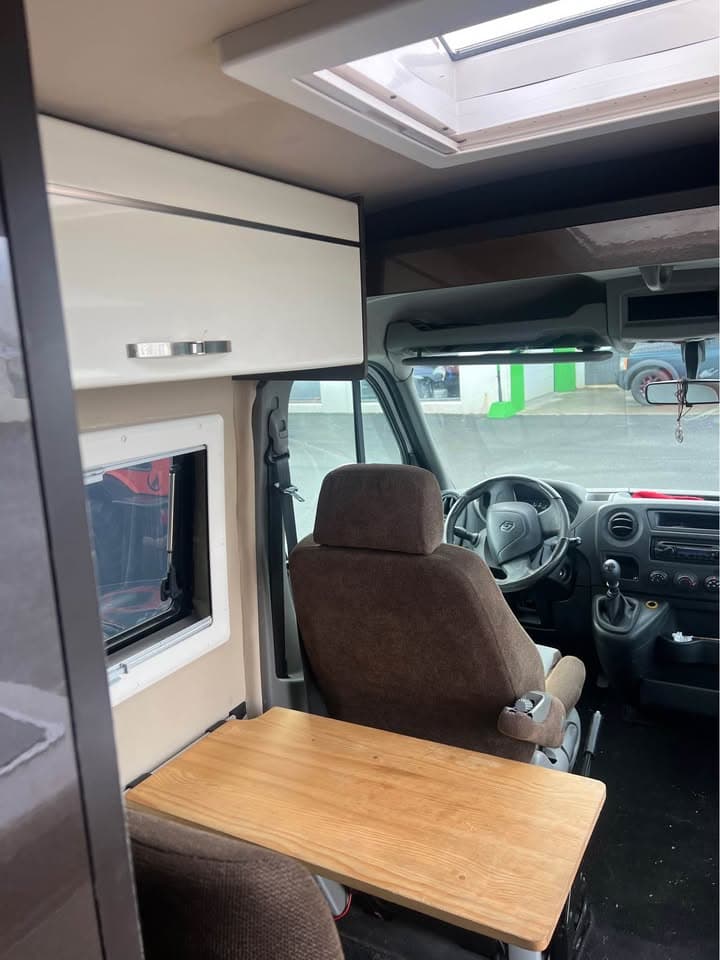 2010 Renault Master