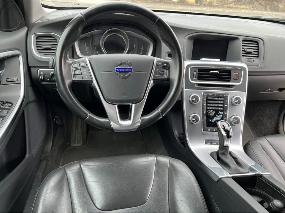 2017 Volvo V60