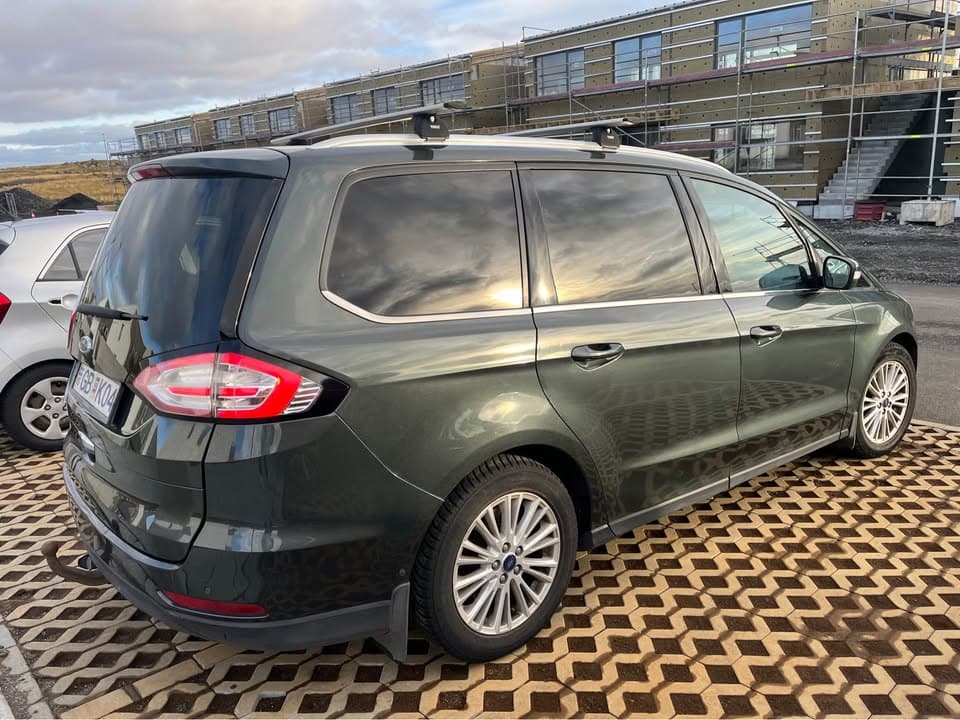 2017 Ford Galaxy S-Max